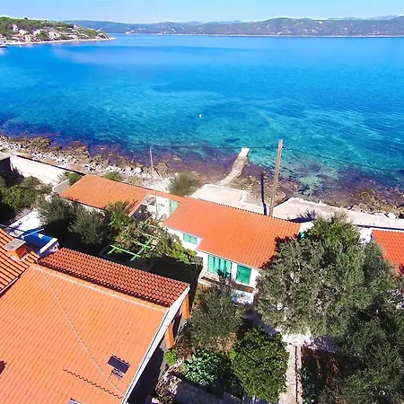 House Mislav Ii * مالي درفينيك