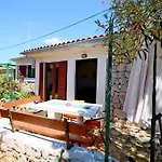 Nyaraló House Mislav Ii